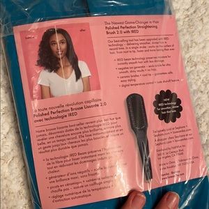 Amika Polished Perfection Straightening Brush 2.0